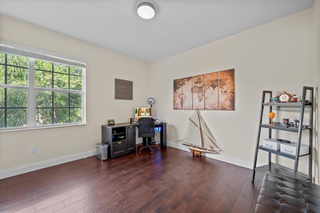 2502 N Dixie Highway 55, Lake Worth Beach, FL 33460