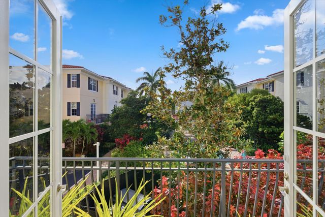 2502 N Dixie Highway 55, Lake Worth Beach, FL 33460