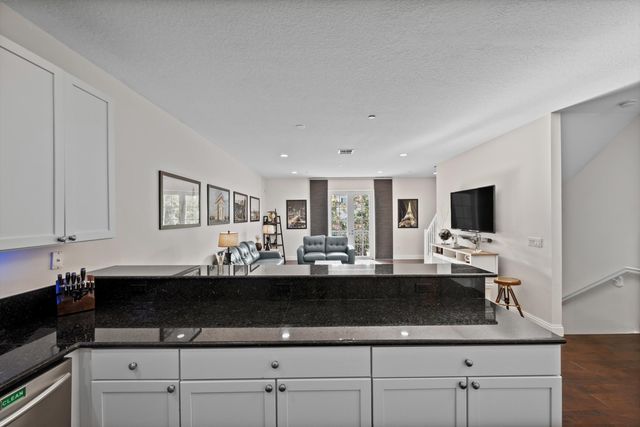 2502 N Dixie Highway 55, Lake Worth Beach, FL 33460