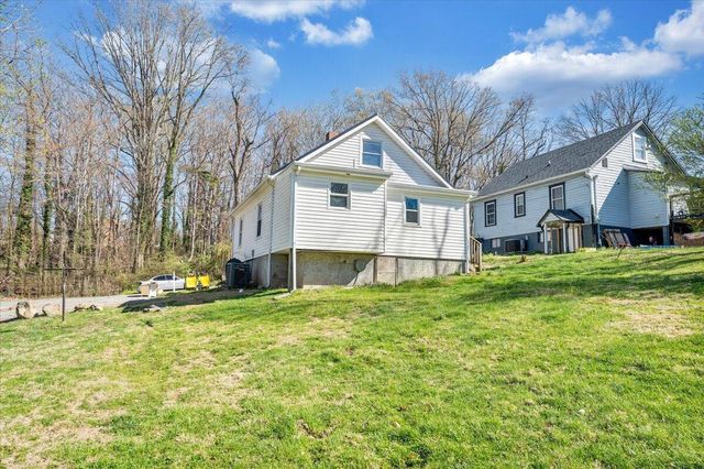 105 Mamie AVE, Rocky Mount, VA 24151