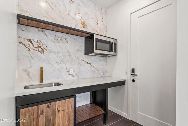 443 S Stone Avenue, Tucson, AZ 85701