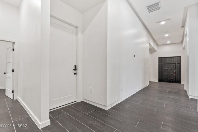 443 S Stone Avenue, Tucson, AZ 85701