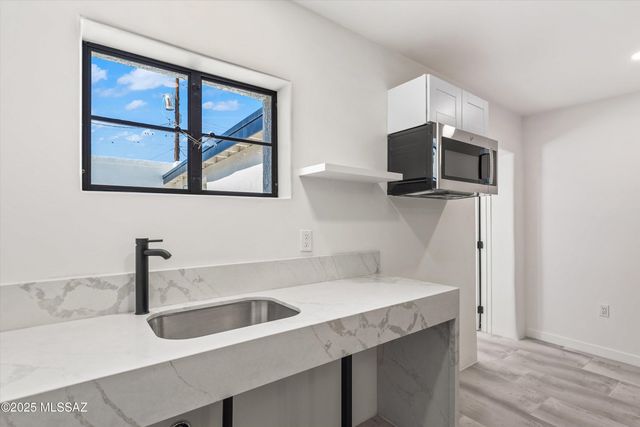 443 S Stone Avenue, Tucson, AZ 85701