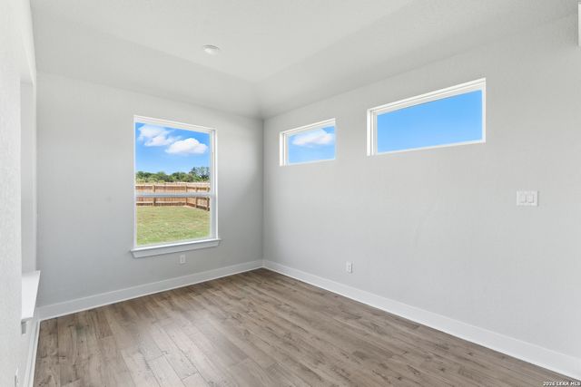 165 Mountain Oak, Castroville, TX 78009