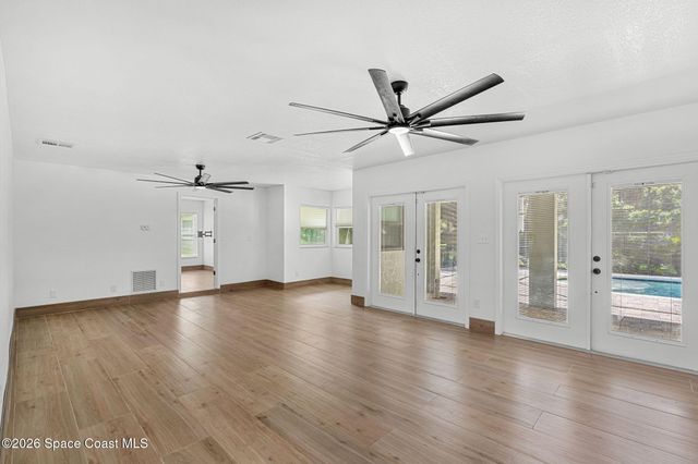 3271 Majestic Oak Drive, St. Cloud, FL 34771