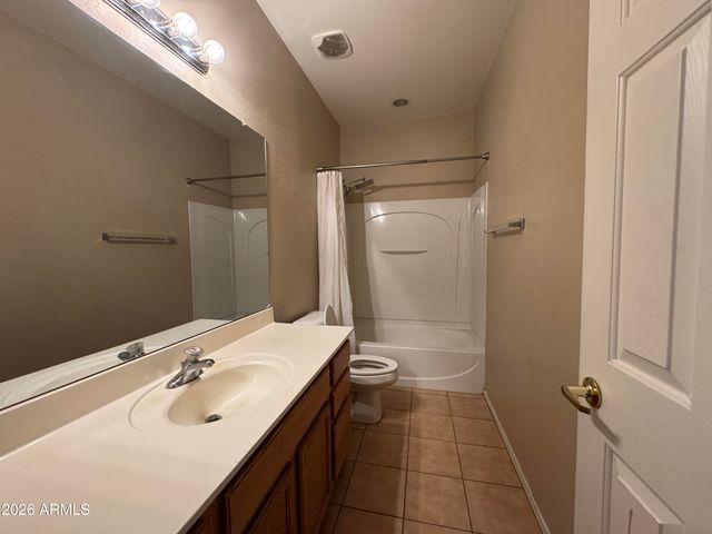 6801 W Maldonado Road, Laveen, AZ 85339