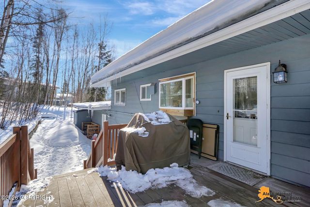 3701 James Drive, Anchorage, AK 99504