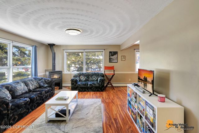 3701 James Drive, Anchorage, AK 99504