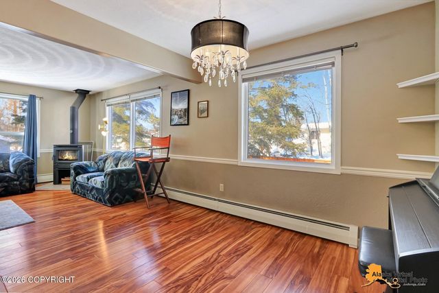 3701 James Drive, Anchorage, AK 99504