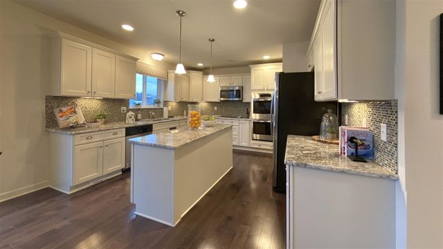 11730 Hillside Drive, Dexter, MI 48130