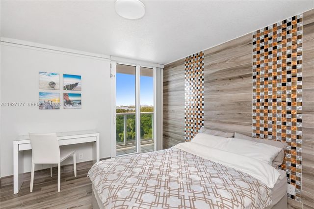 100 Bayview Dr 625, Sunny Isles Beach, FL 33160