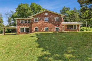 410 Dover St, Shelbyville, TN 37160