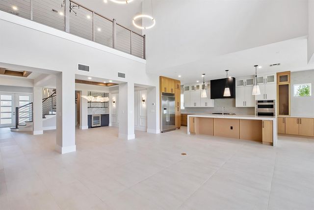 20060 SE Bridgewater Drive, Jupiter, FL 33458