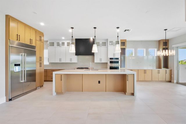 20060 SE Bridgewater Drive, Jupiter, FL 33458