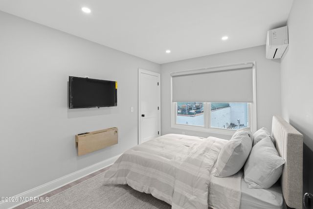 11 Center Street, Sea Bright, NJ 07760