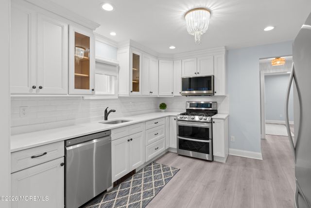 11 Center Street, Sea Bright, NJ 07760