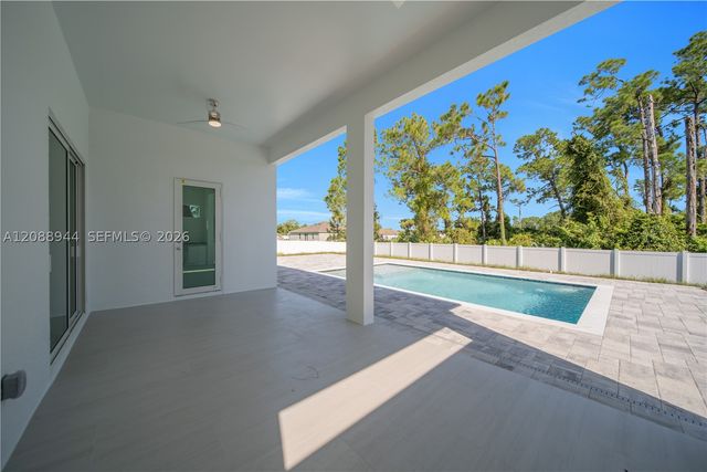 3710 SW 6th St, Lehigh Acres, FL 33976