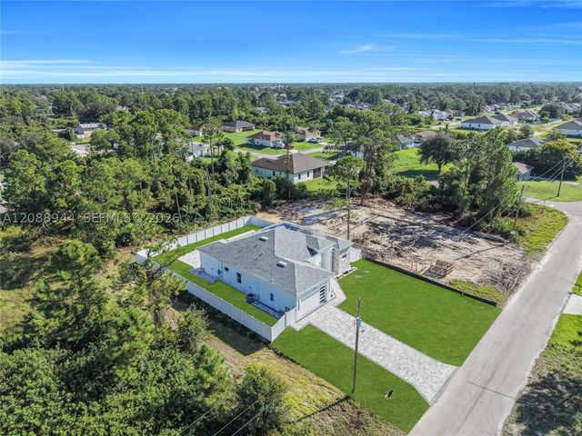 3710 SW 6th St, Lehigh Acres, FL 33976