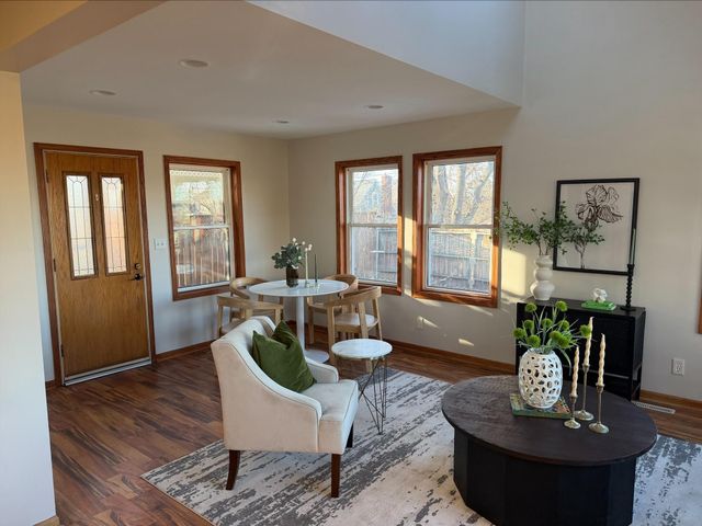 1581 Pinehurst Avenue, Saint Paul, MN 55116