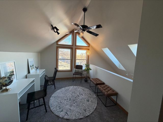 1581 Pinehurst Avenue, Saint Paul, MN 55116