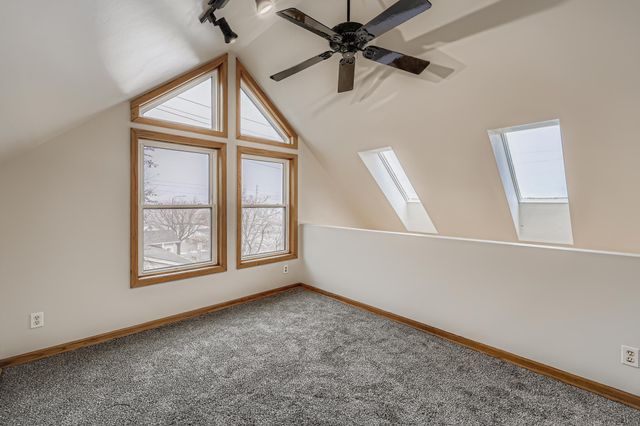 1581 Pinehurst Avenue, Saint Paul, MN 55116