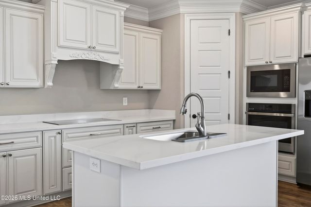 127 Grande View Drive, Biloxi, MS 39531