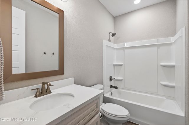 127 Grande View Drive, Biloxi, MS 39531