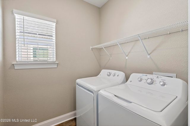 127 Grande View Drive, Biloxi, MS 39531