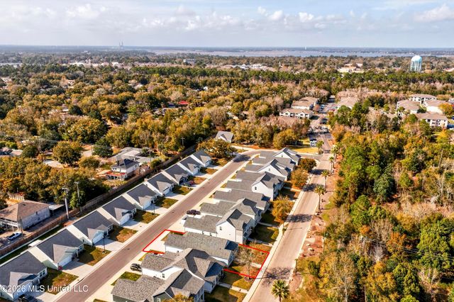 127 Grande View Drive, Biloxi, MS 39531