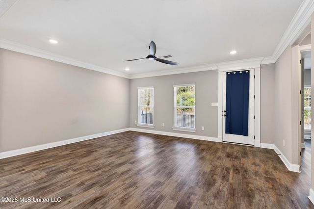 127 Grande View Drive, Biloxi, MS 39531