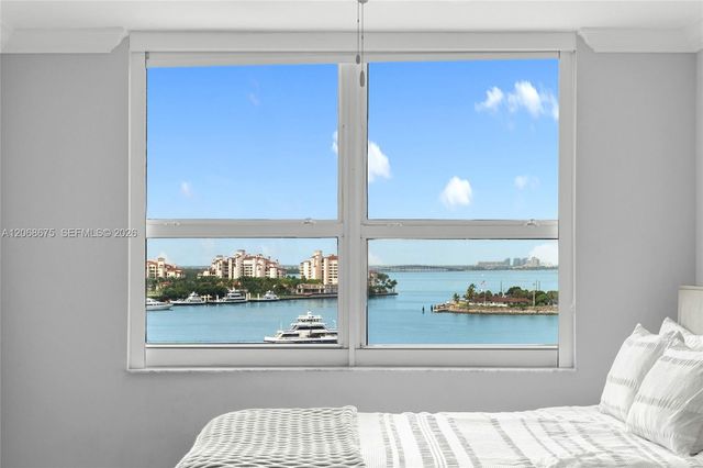 90 Alton Road 1102, Miami Beach, FL 33139
