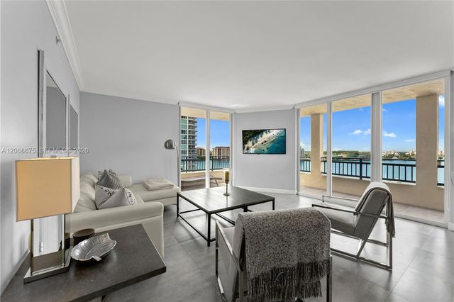 90 Alton Road 1102, Miami Beach, FL 33139