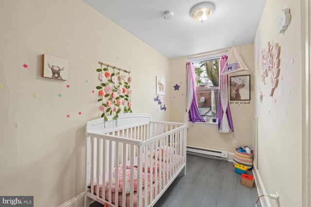 521 GREENWICH ST, Philadelphia, PA 19147