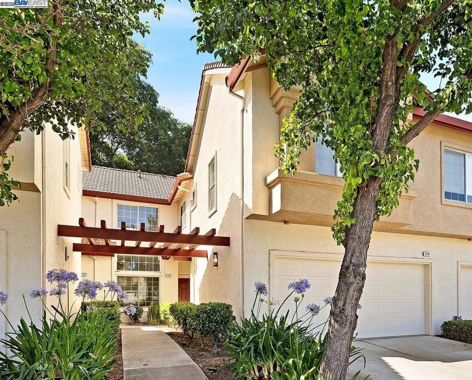 5754 Belleza Dr, Pleasanton, CA 94588