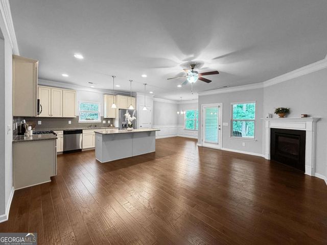 1100 Sycamore Creek Trail, Sugar Hill, GA 30518
