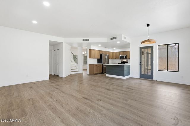 14091 S 40TH Street, Phoenix, AZ 85044