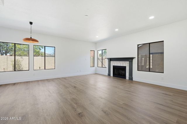 14091 S 40TH Street, Phoenix, AZ 85044