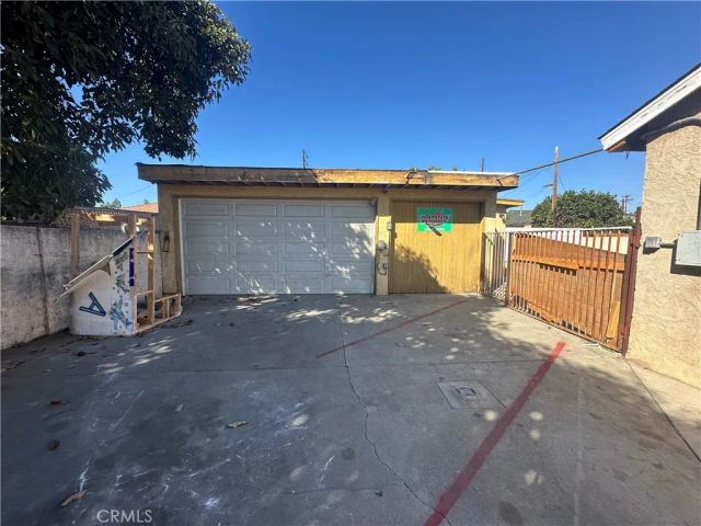 15602 Newhope, Santa Ana, CA 92704