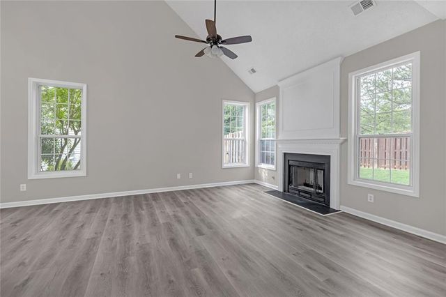 706 Weatherstone Trace, Woodstock, GA 30188