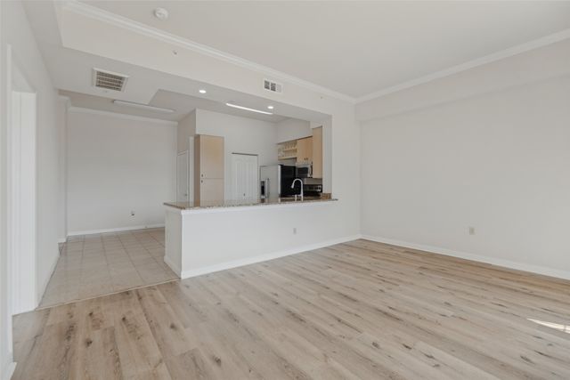 3225 Turtle Creek Boulevard 1012, Dallas, TX 75219