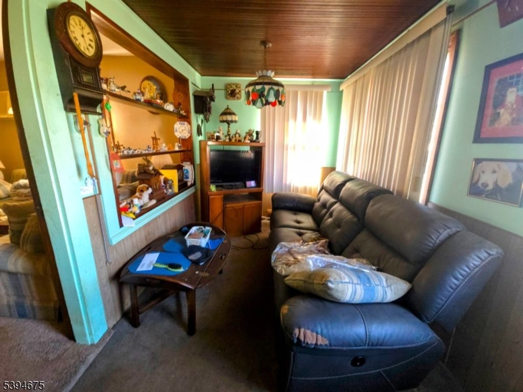 155 Washington Ave, Hawthorne Boro, NJ 07506 — photo 3