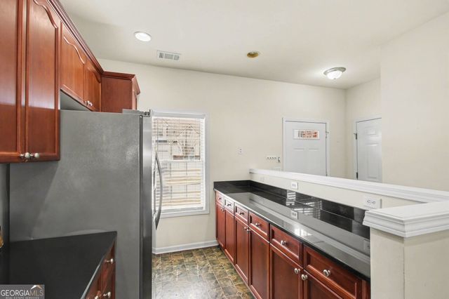 2367 Suwanee Pointe Drive, Lawrenceville, GA 30043