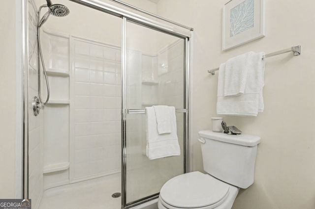 2367 Suwanee Pointe Drive, Lawrenceville, GA 30043