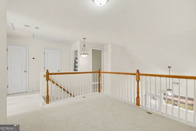 2367 Suwanee Pointe Drive, Lawrenceville, GA 30043