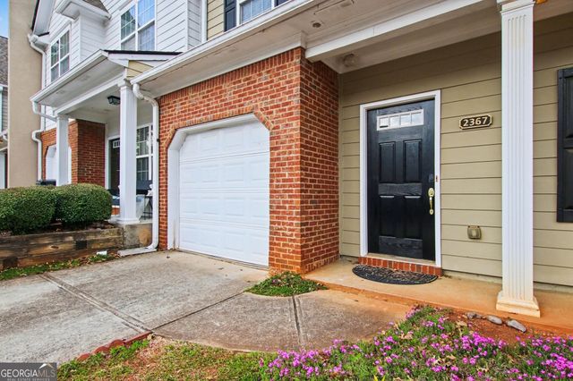 2367 Suwanee Pointe Drive, Lawrenceville, GA 30043