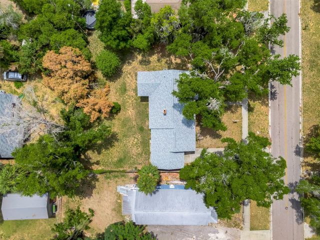504 E CITRUS AVE, Eustis, FL 32726