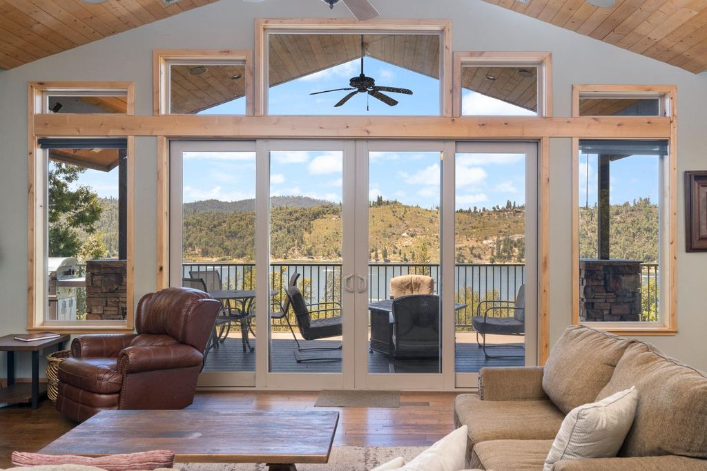 Image 16 of property listing at 39828 Granite Ridge Lane, Bass Lake, CA 93604