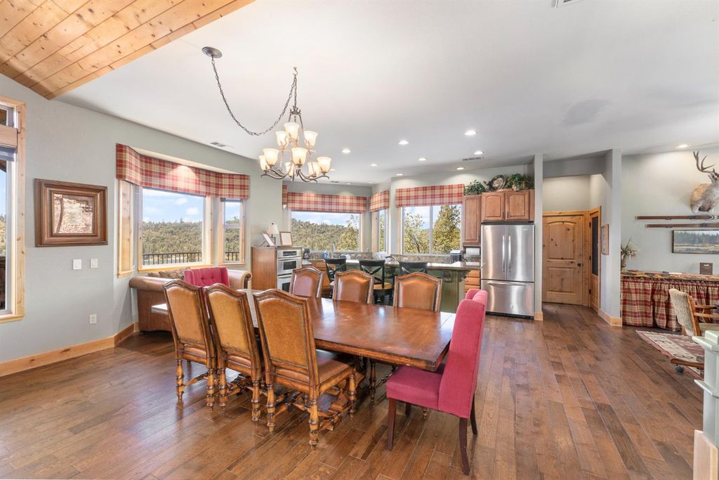 Image 19 of property listing at 39828 Granite Ridge Lane, Bass Lake, CA 93604