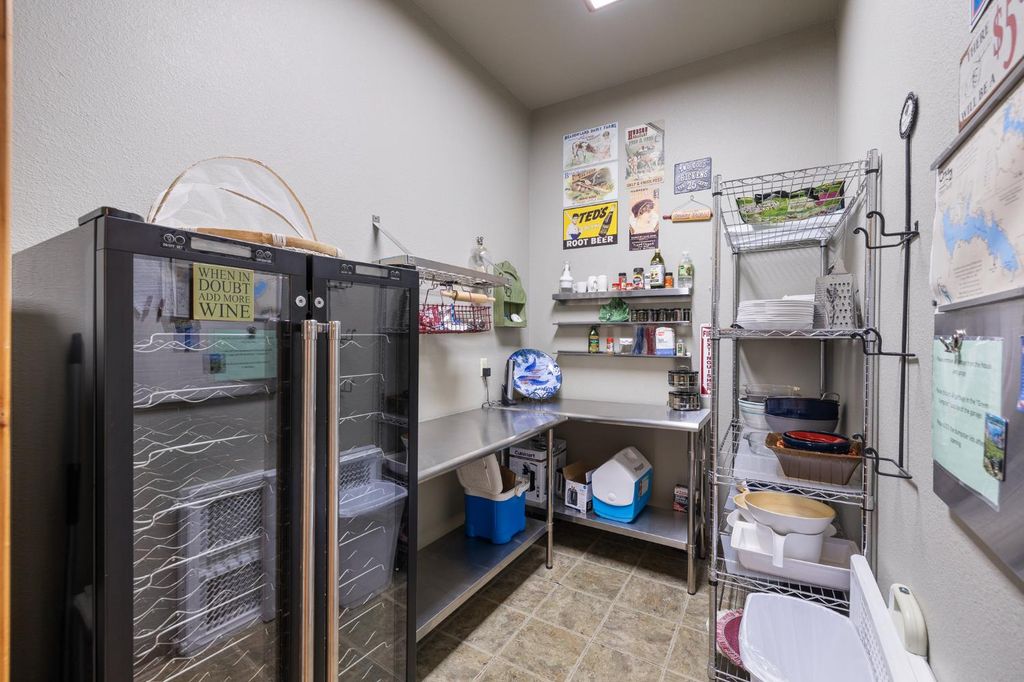 Image 24 of property listing at 39828 Granite Ridge Lane, Bass Lake, CA 93604