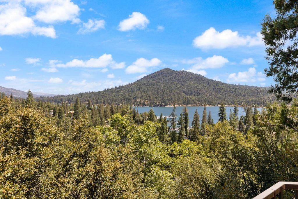Image 29 of property listing at 39828 Granite Ridge Lane, Bass Lake, CA 93604